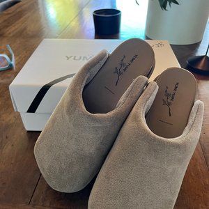 YUME YUME Suede Clogs New